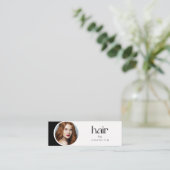 ヘアスタイリストのモノクロ写真QR スキニー名刺 (スタンド正面)
