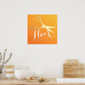 ヘアスタイリストメイクアップサロンシックなオレンジ金ゴールドはさみ ポスター (キッチン)