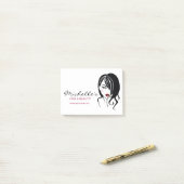 ヘア&ビューティーサロンのブランディング ポストイット (デスク上)