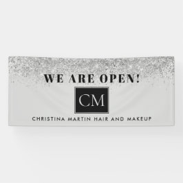 ヘア＆メイク シルバーグレイ グリッター 再開 横断幕