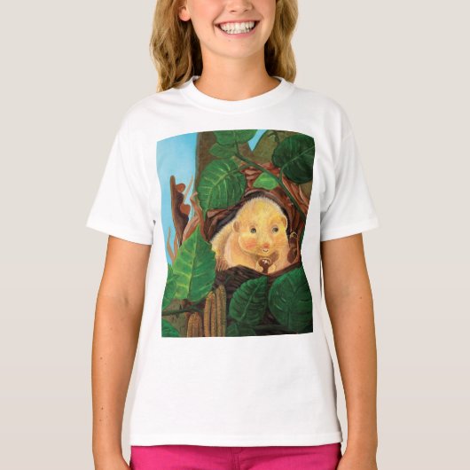 ヘイゼル食べヤマネのヘーゼルナッツ Tシャツ (正面)