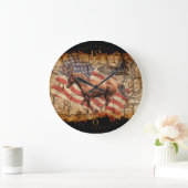 "ヘッディング西の"馬、ワシおよび米国の旗 ラージ壁時計 (ホーム)