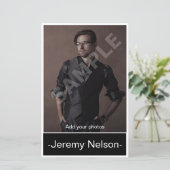 ヘッドショットアクターのコンポジットカード (スタンド正面)