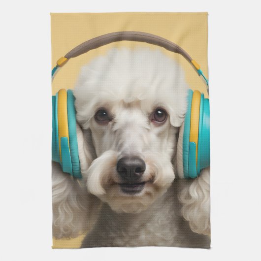 ヘッドフォンを着たプードル キッチンタオル (縦)