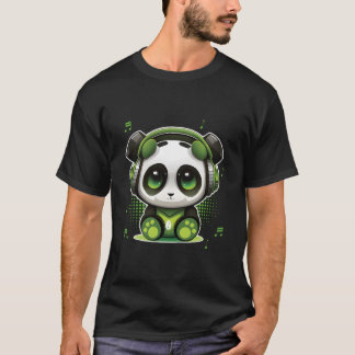 ヘッドホンを付けたパンダ Tシャツ