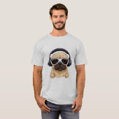 ヘッドホン付き犬.JPG Tシャツ (正面フル)