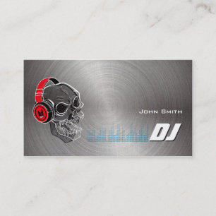 ヘッドホーンが付いているスカルDJは名刺に金属をかぶせます 名刺