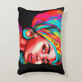 ヘッドラップ鮮やか付きカラフルポートレート アクセントクッション (正面(垂直))