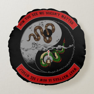 ヘビかドラゴンYingまたはヤンの記号の円形の枕 ラウンドクッション