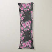 ヘビとピンクのバラ ボディピロー (正面縦)