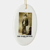 ヘビのハンター(ヴィンテージの写真のスネークスキン) セラミックオーナメント (右)