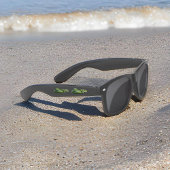 ヘビの目 サングラス