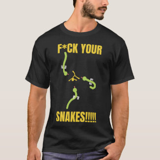 ヘビを拾う Tシャツ