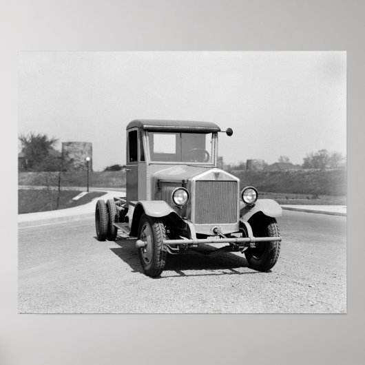 ヘビーデューティトラック、1925年。ヴィンテージ写真 ポスター (正面)