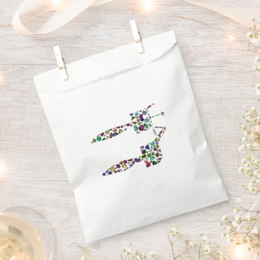 ヘブライ文字'CHET' フェイバーバッグ (クリップ留めされた状態)