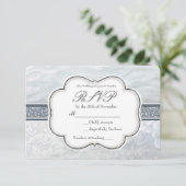 ヘブンリーホワイトラッフルズ&レースエレガントRSVPカード 出欠カード (スタンド正面)