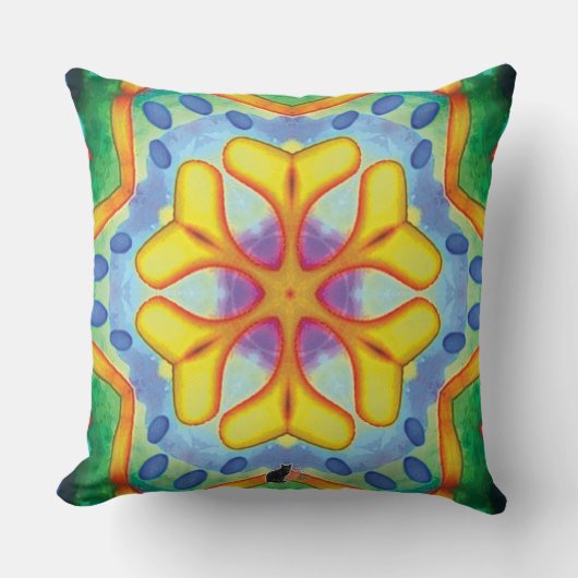 ヘリオス万華鏡のように千変万化するパターン枕 クッション (正面)