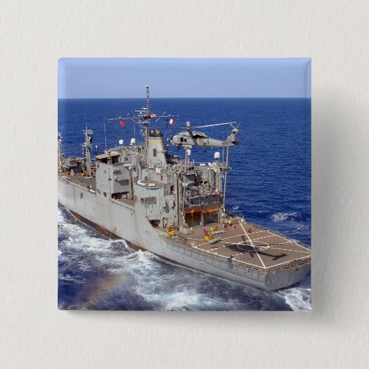 ヘリコプターがフライトデッキを空にする 缶バッジ (正面)