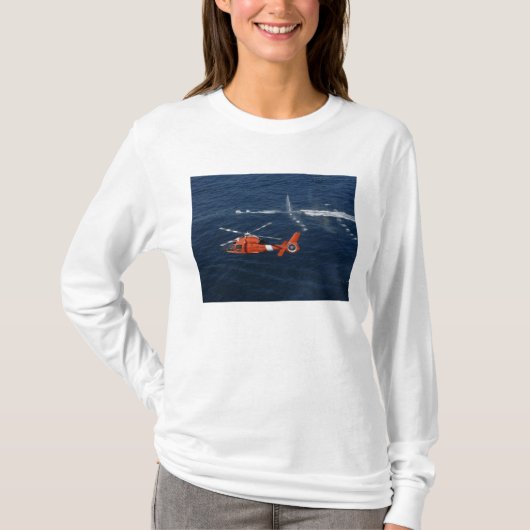 ヘリコプターの乗組員が訓練する Tシャツ (正面)