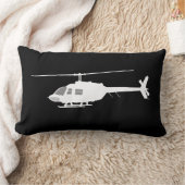 ヘリコプターチョッパーシルエット飛んでいるブラック ランバークッション (ブランケット)