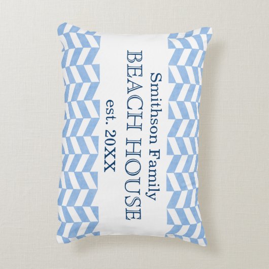 ヘリンボン青く白いビーチハウスのカスタム アクセントクッション (裏面(縦))