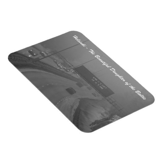 ヘルシンキ – バルト磁石の娘 マグネット (右側)