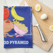ヘルシーな食べ物のピラミッドおもしろい型の漫画イラストレーション キッチンタオル (四つ折り)