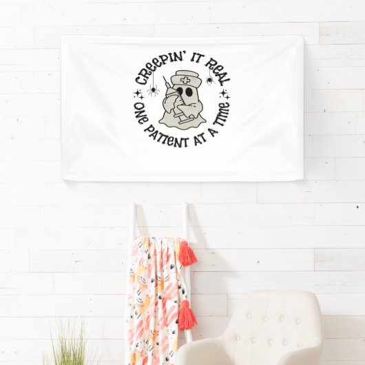 ヘルスケアのハロウィン、1人の患者実在に忍び寄る 横断幕 (インサイチュ)