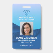 ヘルスケア 医療 ハート ロゴ 青 写真 看護師 ID バッジ (正面)