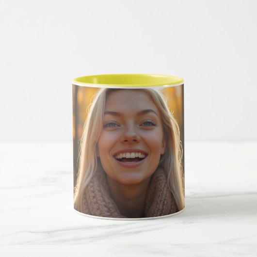 ヘレナ・シュバリエ秋の森のマグカップでクローズアップ マグカップ (中央)