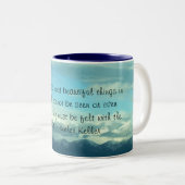 ヘレン・ケラーの引用文のモンタナの空のマグ ツートーンマグカップ (正面右)