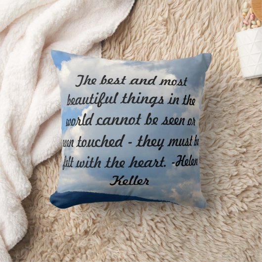 ヘレン・ケラーの引用文のモンタナの空の枕 クッション (ブランケット)