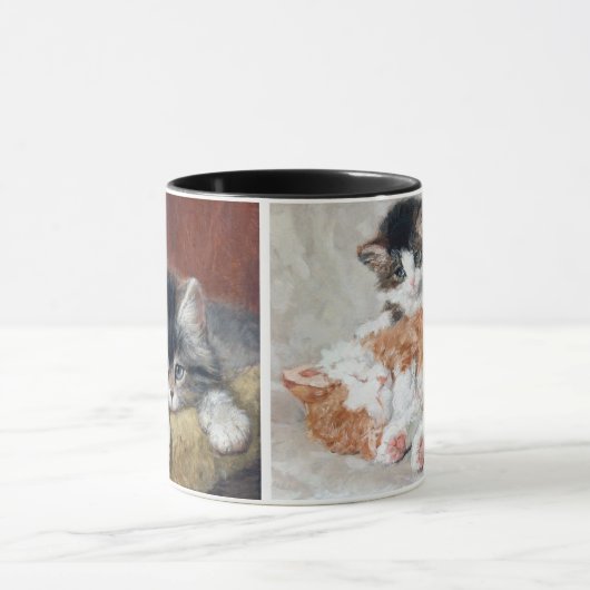 ヘンリエッテ・ロンнер・クニップの2匹の愛らしい子猫 マグカップ (中央)