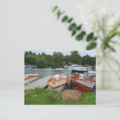 ヘンリーオンテムズ、アンティークモーターボート ポストカード (スタンド正面)