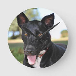 ヘーゼルアイの美しい犬 ラウンド壁時計