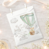 ベアウェイベアーグリーンホットエアバルーン赤ちゃんシャワー フェイバーバッグ (クリップ留めされた状態)