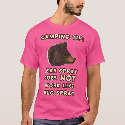 ベアースプレーNot Bugスプレージョークキャンピングおもしろい Tシャツ (正面)