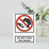 ベアーズ食べ物を与えハイウェイの標識を避ける ポストカード (スタンド正面)