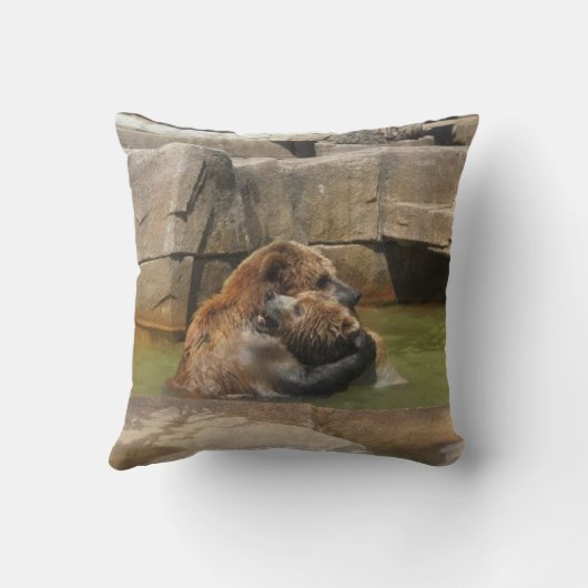 ベアーハグ クッション (裏面)