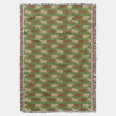 ベアーパターンオンフォレストグリーンキャビン スローブランケット (正面縦)