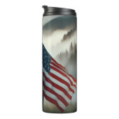 ベアー威厳のある愛国主義の森デザイン タンブラー (回転右)