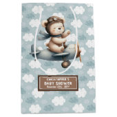 ベア素朴抱き枕付きブルーベビーシャワーパイロット ミディアムペーパーバッグ (正面)