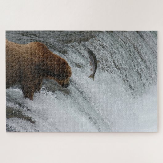 ベア魚釣りサーモン、ブルックス秋アラスカ ジグソーパズル (横)