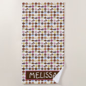 ベイクセールドーナッツカップケーキクリームパフケーキパイスライス ビーチタオル (正面)