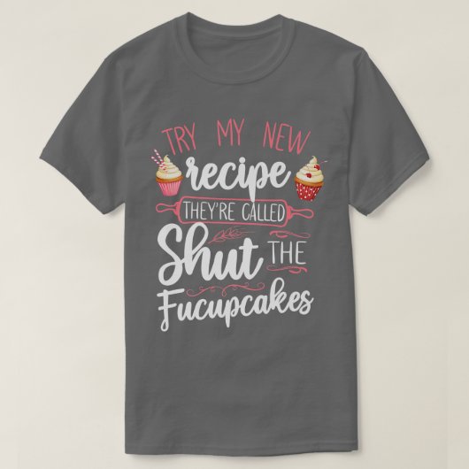 ベイクベーキングカップケーキプン Tシャツ (デザイン正面)