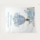 ベイビーブルーの花のスイート16 シックスティーン バースデー キンセ タペストリー (正面(横))