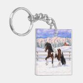 ベイピントジプシー荷車を引くヴァンナーホース雪 キーホルダー (正面左)