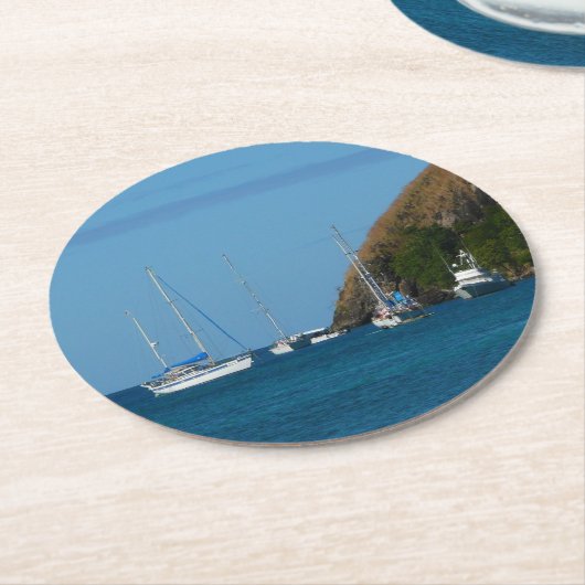 ベイホワイトとブルーの帆船航海の ラウンドペーパーコースター (アングル)