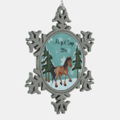 ベイホースパーソナライズされたウィンターウッドランドホリデー スノーフレークピューターオーナメント (左)