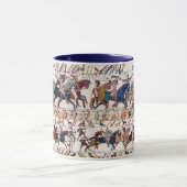 ベイユースタペストリー1066ノルマン騎士団と射手MU マグカップ (中央)